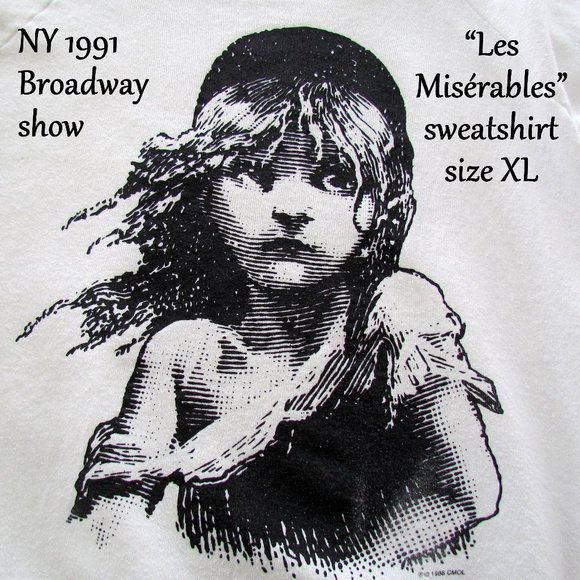 FRUIT OF THE LOOM Other - LES MISÉRABLES XL WHITE SWEATSHIRT w BLACK COSETTE PICTURE, VINTAGE 1991 UNISEX